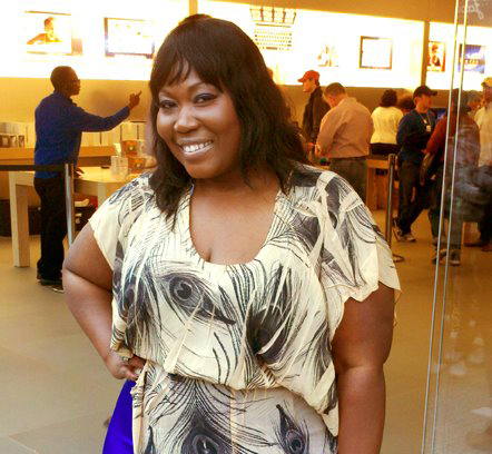 Nedra Phillips - USL Magazine's October, 2011 Fashion sense Contest Winner